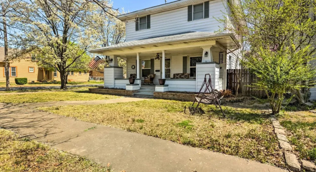 Коттедж Charming Craftsman Home in Downtown Bartlesville!