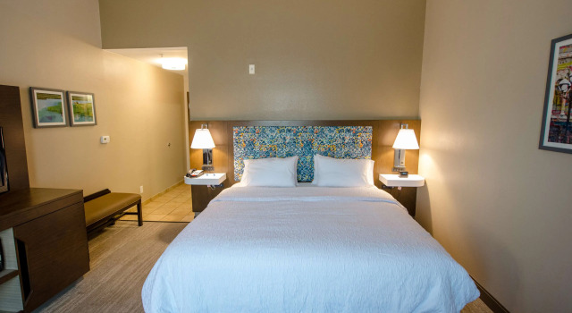 Hampton Inn & Suites Port Arthur, Book Hotel Hoteller i Port Arthur med parkering, Parkering