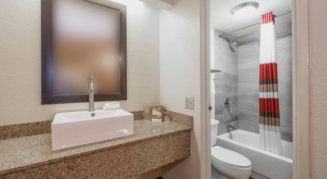 Двухместный номер Standard Red Roof Inn Jackson North – Ridgeland