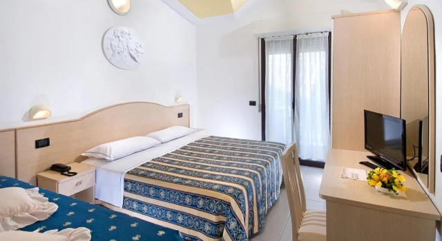 Четырёхместный номер Standard Hotel Estense