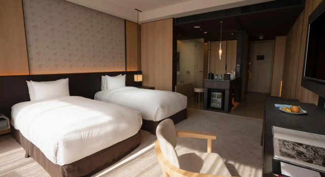 Двухместный номер Standard с балконом Crowne Plaza Tainan by IHG