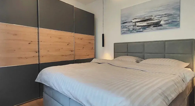 Bright and Spacious Stay With Private Parking in Crikvenica, Забронировать Апартаменты/квартира Цриквеница Приморско-Горанская жупания