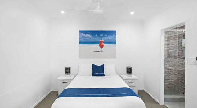 Двухместный номер Superior с балконом Montego Mermaid Beach Motel