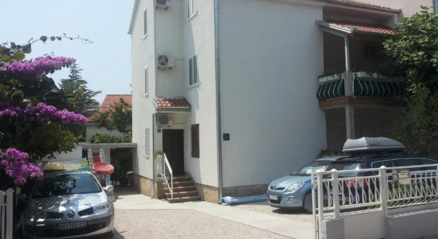 Апартаменты Apartment Gotovina Biograd na Moru