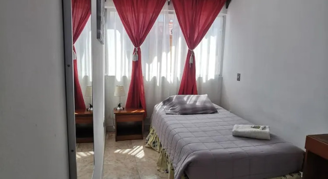 Одноместный номер Standard Hotel Plaza Colon