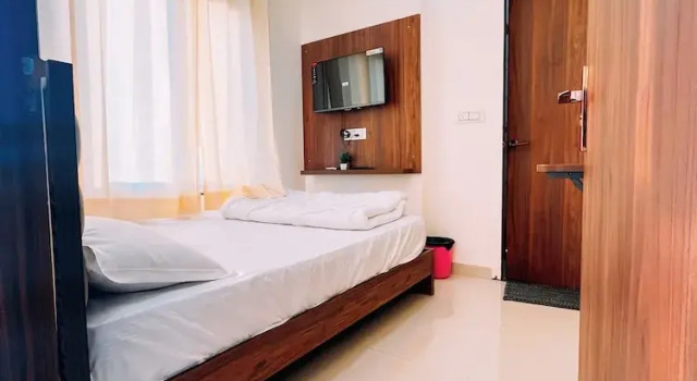 Hotel Pooja Jaipur, Забронировать Отель Отели штата Раджастхана с парковкой, Парковка