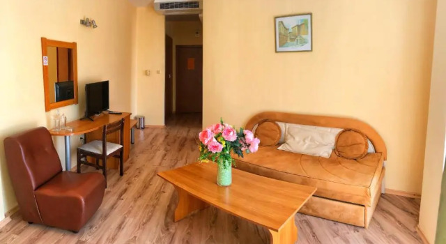 Люкс Flamingo Beach Hotel