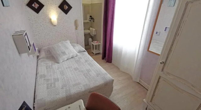 Номер Standard Hôtel Select