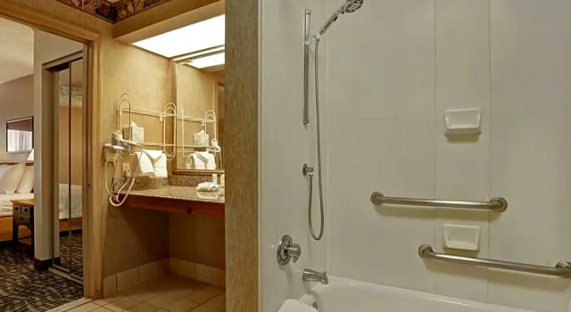 Люкс Metro Scottsdale Apartments 1 bd