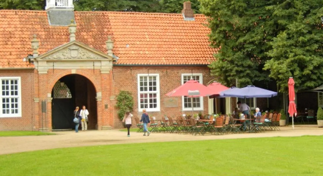 Ferienwohnung Sonnenblume, Réserver Hôtel Hôtels à Leer avec petit-déjeuner, Petit-déjeuner