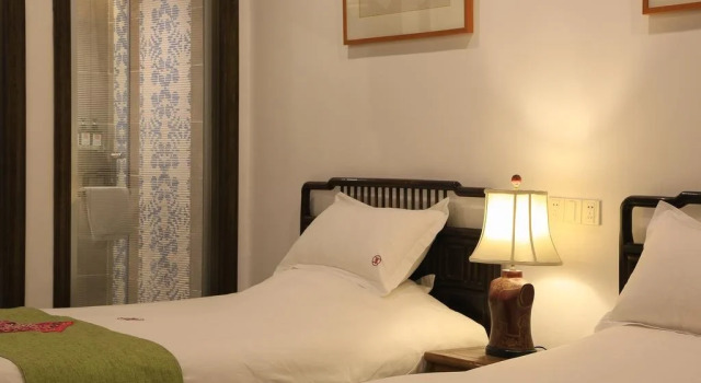 Huilaotang Biz Club, Book Hotel Suzhou China