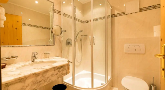 Номер Economy Berghotel