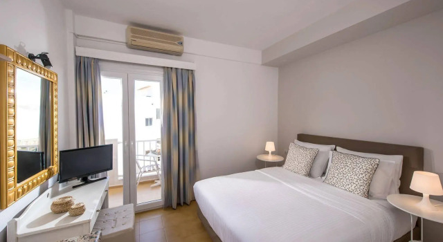 Mistral Hotel