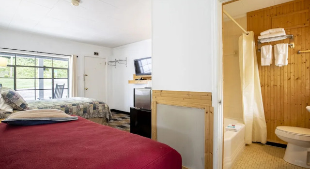 Номер Standard Lloyds On The River Country Inn By Oyo