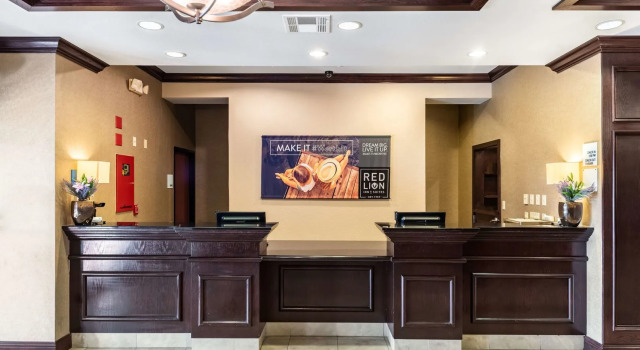 Holiday Inn Express and Suites Mineral Wells, Book Hotel Mineral Wells Texas