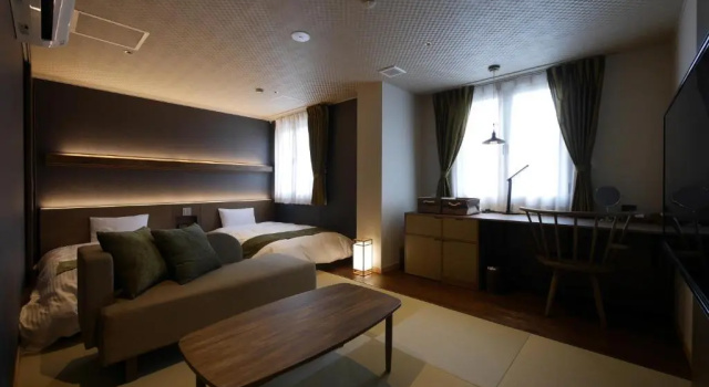Четырёхместный номер Standard Aridagawa Onsen Hotel Sunshine