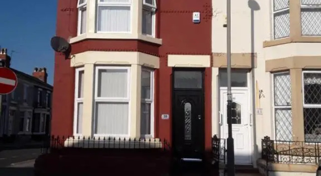 39 Cowley Road, Забронировать Отель Ливерпуль Мерсисайд, рядом с Liverpool Football Club