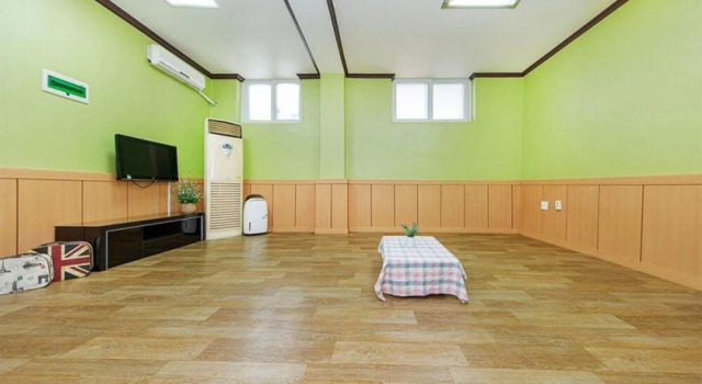 Boryeong Family Pension, Prenota Hotel Hotel a Gonam con parcheggio, Parcheggio