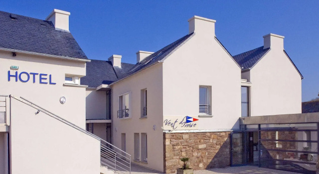 Logis Hôtel Vent dIroise, Забронировать Отель Отели и гостиницы Плугонвелен, Отель