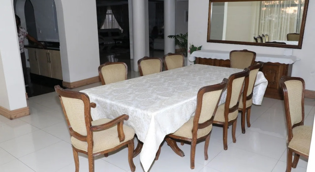 Vierer Familie Apartment mit Poolblick Shiloh Luxury Lodge