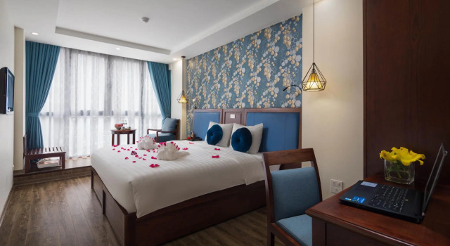 Номер Standard Holiday Emerald Hotel
