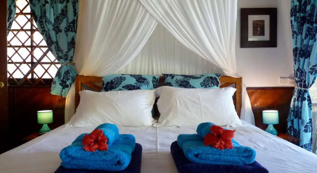 Poerani Moorea, Book Hotel Maharepa Moorea