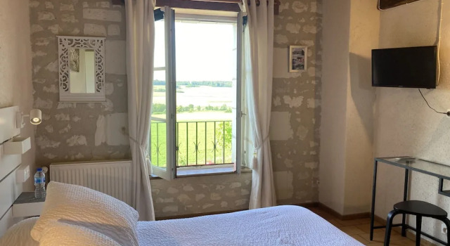 Двухместный номер Standard с красивым видом из окна Logis Auberge de Crissay