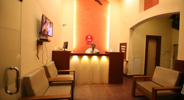 OYO 7859 Hotel Gurukripa