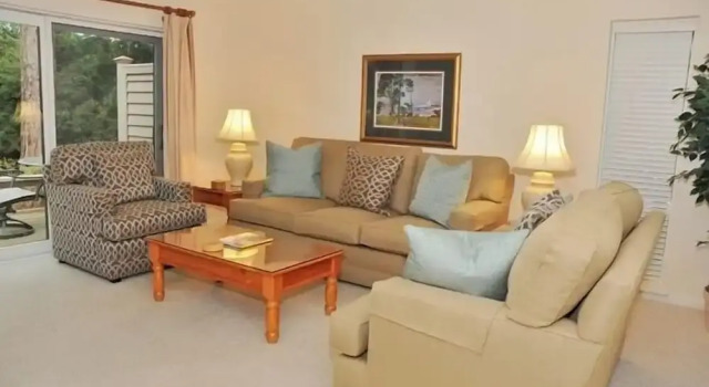 2286 Heritage Villas at The Sea Pines Resort, Забронировать Курортный отель Отели Хилтон-Хед-Айленд с парковкой, рядом с Stan Smith Tennis Academy, Парковка
