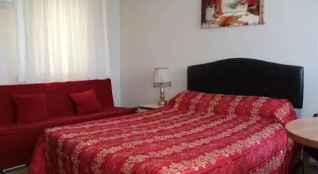 Dom Hotel, Забронировать Отель Фатих Стамбул, рядом с Библиотека Стамбульского университета