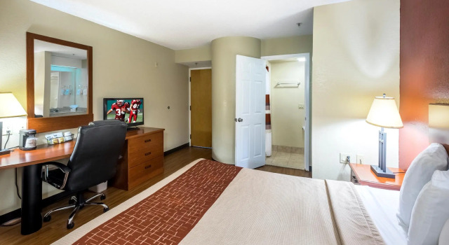 Двухместный номер Standard GreenTree Inn - IAH Airport JFK Blvd