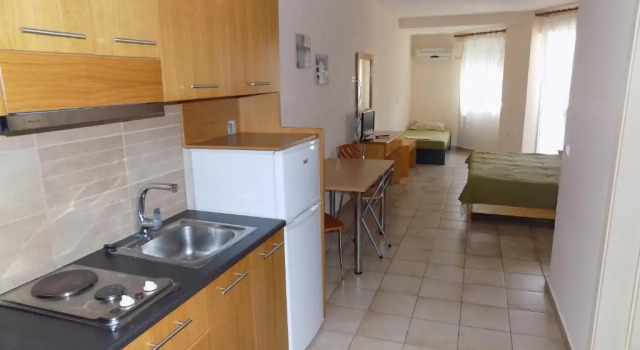 Студия Hotel Arethousa