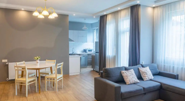 Apartment By The Sheraton, Book Apartment Batumi 