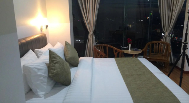 Gold Leaf Hotel