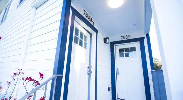 Los Angeles RoomRentals LAX