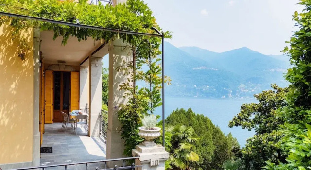 Villa Eugenia suite 2, Prenota Villa Carate Urio Como