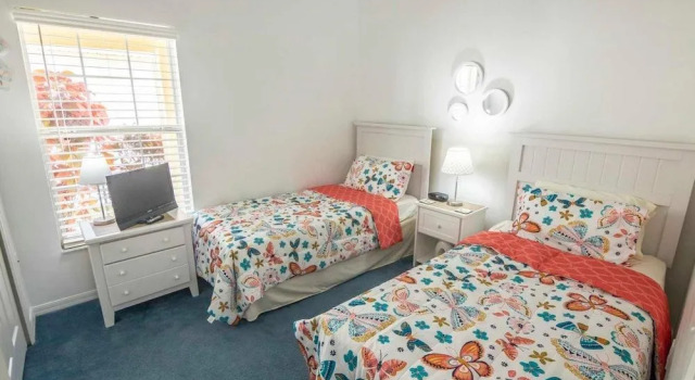 Pat's Southern Dunes Vacation Home, Varaa Villa Huvilat kohteessa Florida, Villa