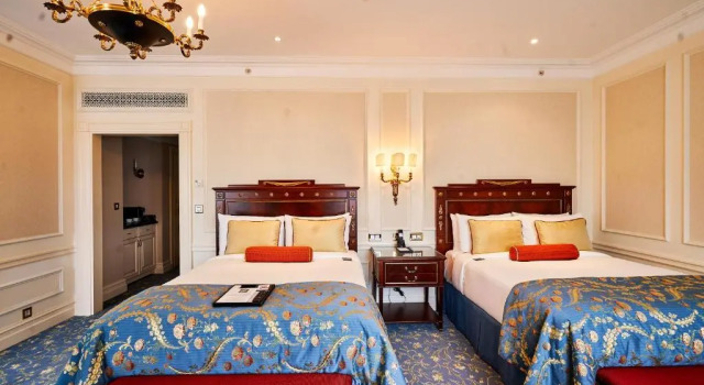 Четырёхместный номер Standard Fairmont Grand Hotel Kyiv