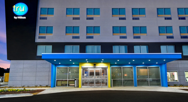 Tru By Hilton West Memphis, Ar, Забронировать Отель Уэст-Мемфис Арканзас, рядом с Baptist Memorial Hospital Crittenden