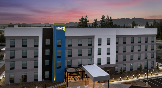 Home2 Suites By Hilton Rohnert Park Sonoma County, Забронировать Отель Отели Ронерт-Парк с бассейном, рядом с Казино и туристический комплекс Graton Resort and Casino, Бассейн