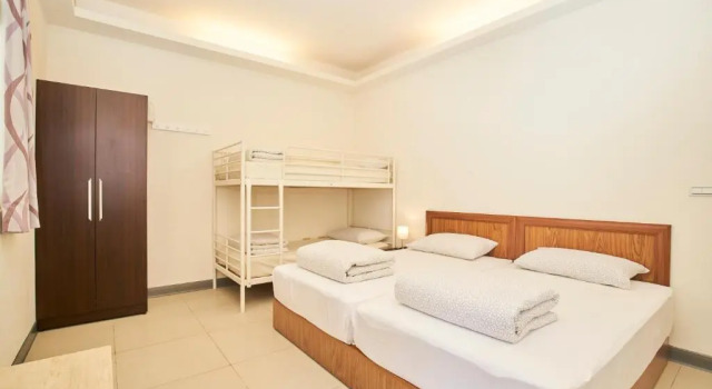 Четырёхместный номер Standard с видом на горы Migratory Birds Hotel