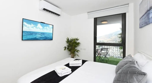 L.T.D- MY VIEW. 2 bedroom apartment by the lake.