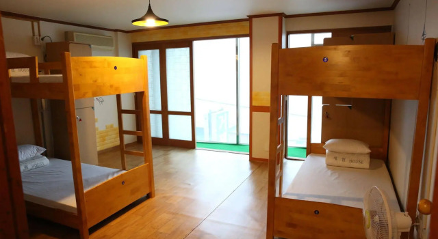 Yes Guesthouse - Hostel, Buchen Sie Hostel Hostels in Busan, in der Nähe von Okryeonseonwon-Tempel, Hostel