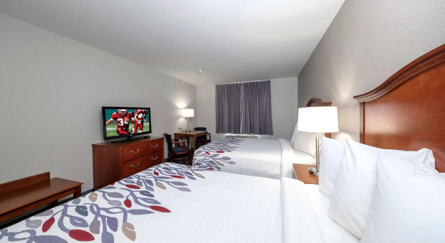 Четырёхместный номер Deluxe Red Roof Inn & Suites Carrollton, GA - West Georgia