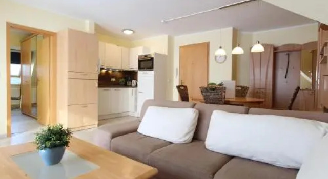 Ferienwohnung Möwennest, Забронировать Отель Отели Кюлунгсборн с парковкой, рядом с Pier, Парковка