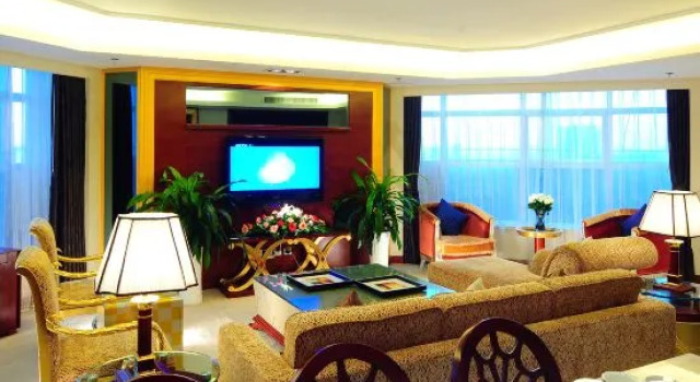 Люкс Ambassador Yongchang International Hotel
