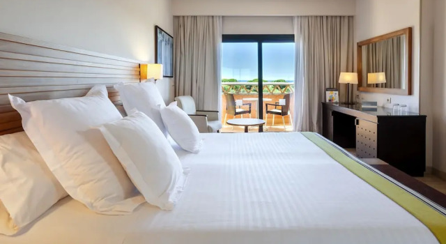 Двухместный Pool номер Superior Barceló Punta Umbría Beach Resort