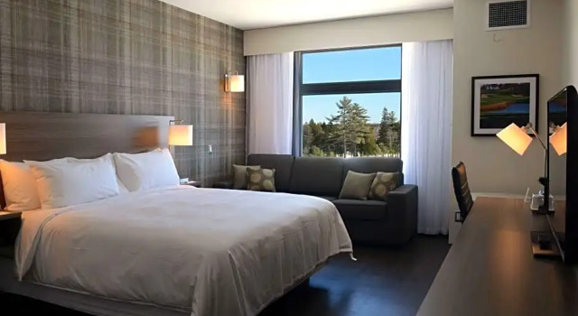 Двухместный люкс Radisson Kingswood Hotel Fredericton, NB