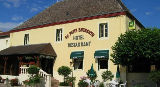 Logis Hotel Au Puits Enchante, Boek Hotel Hotels in Franche-Comte met ontbijt, Ontbijt