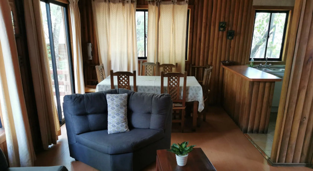 Cabanas Bordenieve, Book Hotel Hoteller i Pinto med pool, Swimmingpool